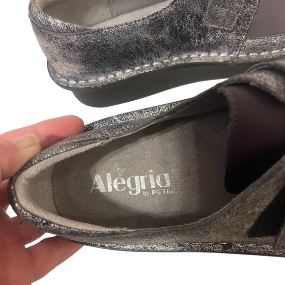Women's ALEGRIA Ice Ice Baby Shoes in Black and Gray - Picture 6 of 8